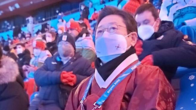 베이징올림픽 개회식에 한복 입고 참석한 황희 문체부 장관