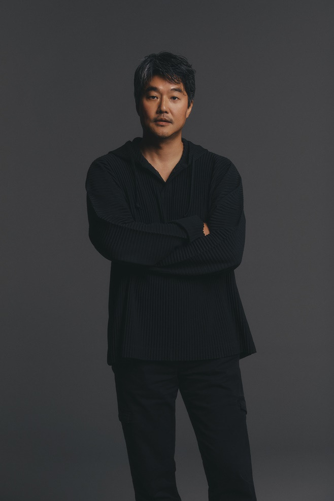 지금 우리 학교는, 이재규 감독