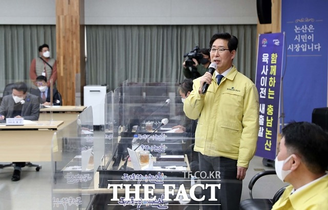 양승조 충남도지사가 9일 논산시청에서 열린 육사 논산 유치를 위한 정책간담회에 참석해 발언을 하고 있다. / 충남도 제공