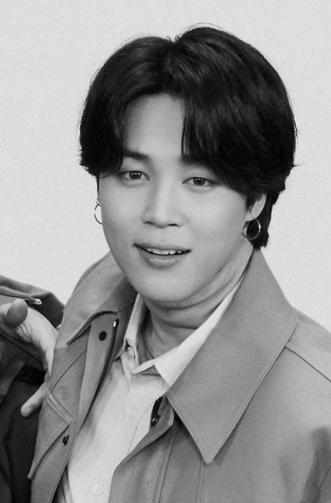 앞태도 뒤태도 최고♥ 방탄소년단 지민, 머리부터 발끝까지 '완벽 핫바디'..삼성 갤럭시 화보 공개