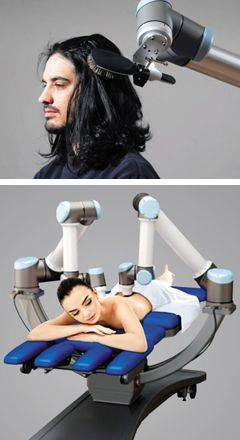 집게 손만 바꿔 끼면… - 코봇의 로봇 팔에 달린 집게 손을 바꿔 끼면 머리를 빗는 일(위)과 마사지도 할 수 있다.