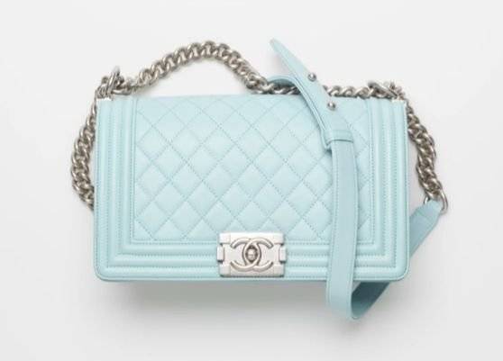 3일 샤넬의 클래식백, 보이 백, 2.55백 등 주요 인기 품폭의 가격이 5% 내외로 올랐다. [사진 샤넬 홈페이지]