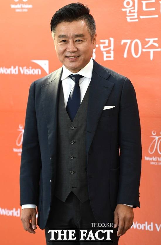 이광기는 "극중 인물에 몰입하다보면 시공간을 뛰어넘어 권력의 냉혹함이 가슴에 와닿는다"고 말했다. 사진은 월드비전 창립 70주년 기념식에 참석해 포즈를 취하고 있다. /임세준 기자