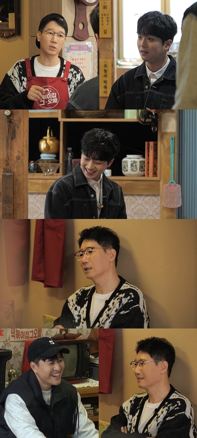 Singer Lee Chan-won will re-appear in Tteokbokki house brother.MBC Everlon Tteokbokki house brother which is broadcasted on March 22 is packed with National Representative feature.2022 Beijing Winter Olympics speed skating medalists Cha Min-gyu and Kim Min-seok, and 2002 Korea-Japan World Cup champion Lee Chun-soo will appear.On this day, another welcome guest comes to Tteokbokki house brother in addition to the national representative.Lee Chan-won, instead of Lee Yi-kyung, the youngest person who left the movie schedule, was sent to the daily MC.Ji Suk-jin and Kim Jong-min are both happy to see Lee Chan-won, who has been looking for Tteokbokki house brother twice as a guest and alternative MC.The eldest brother, Ji Suk-jin, laughs at Lee Chan-wons appearance, saying, I hope Lee Kyung-i will enter two more movies.Ji Suk-jins affection for relief pitcher Lee Chan-won does not stop here. Ji Suk-jin told Lee Chan-won, You are not the time to sing now.I have to keep coming to the store. I wonder why Ji Suk-jin gave this advice to Lee Chan-won, who is on his way to the next generation trot star for ten days.