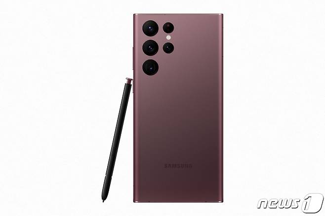 삼성전자 '갤럭시 S22(Galaxy S22)' 울트라 (삼성전자 제공) 2022.2.10/뉴스1