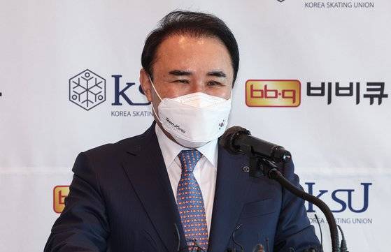 윤홍근 bbq치킨 회장. 연합뉴스