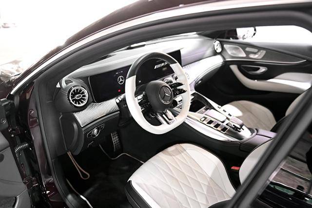 메르세데스-AMG GT 43 4Matic+ 시승기