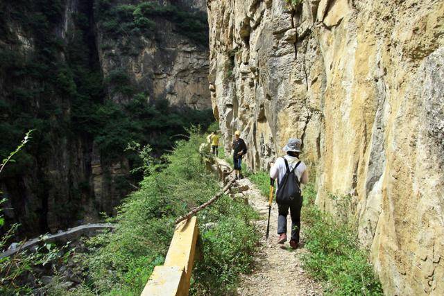 하산길의 천폭협 상류. Ⓒ최종명