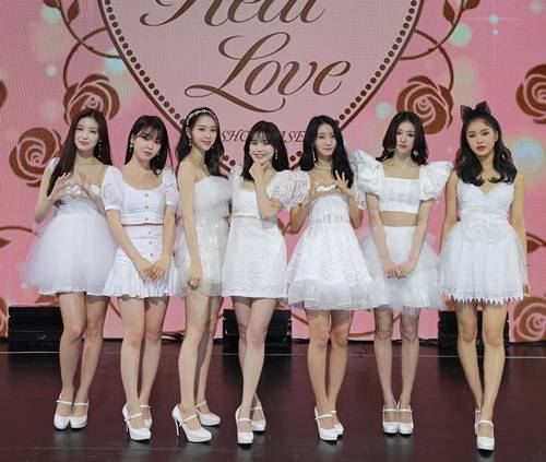 오마이걸 사진=WM엔터테인먼트