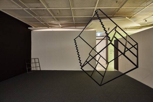 ‘리조이스: 추상의 표정’ 전 전경(사진=롯데갤러리).