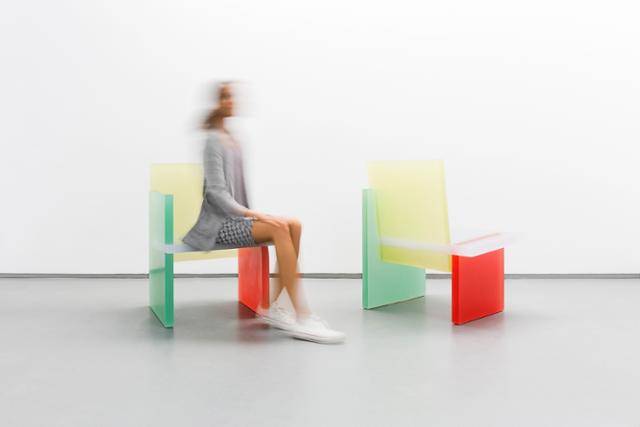 레진을 재료로 만든 박원민 작가의 '헤이즈' 시리즈 의자. 박원민 작가 제공