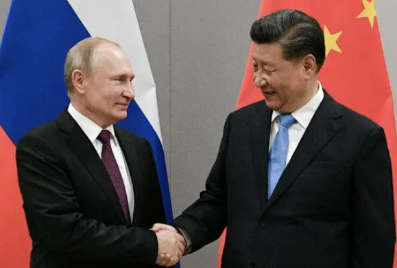 블라디미르 푸틴 러시아 대통령(왼쪽)과 시진핑 중국 국가 주석(오른쪽). 로이터 연합뉴스