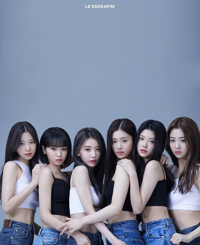 'PERFECT VISUAL' 르세라핌, 6인 단체 사진 최초 공개