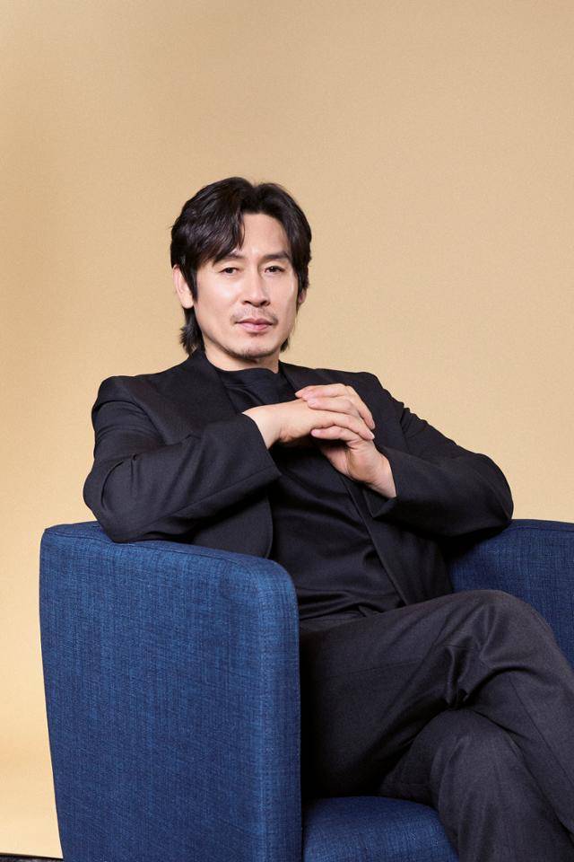 설경구가 겸손한 태도로 시선을 모았다. 넷플릭스 제공