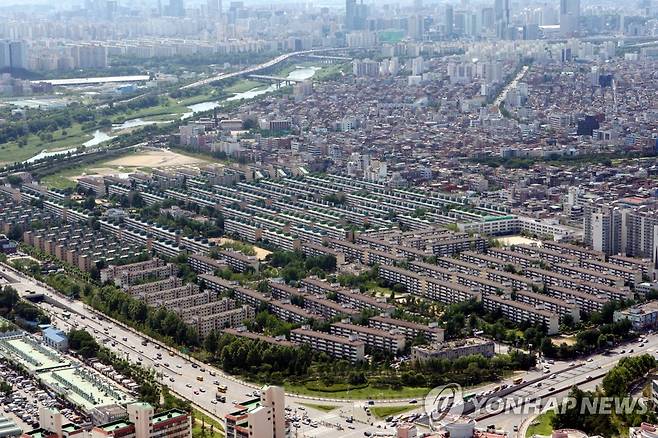 하날에서 본 강남아파트 전경 [연합뉴스 자료사진]