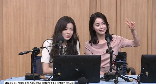 Actor Lee Sun-bin and Seo Young-hee appear on Doosh Escape TV Cultwo ShowLee Sun-bin and Seo Young-hee appeared on SBS Power FM Radio Doosan Escape TV Cultwo Show on the 19th, ahead of the release of the movie Air Murder.Air Murder appeared in spring. In addition to the reality of the disease disappearing in summer, it contains the struggle to reveal the truth about Victims, which has lived in pain for 17 years, and the evaporated High Seas.Before the full-scale story, DJ Kim Tae-gyun said, The child who appeared in Gifted and Talented was one of the Victims in the humidifier disinfectant case.I hope the movie will attract attention, he said. I put disinfectant in the humidifier. I swept my chest. How sick was Victims heart? Lee Sun-bin played lawyer Han Young-joo, who jumped into the case knowing that her sisters death and her nephews lung disease were due to humidifier disinfectant, and Seo Young-hee played Han Gil-ju, sister of Han Young-ju.Lee Sun-bin said of Actor Kim Sang-kyung, who was divided into opposite actor Jung Tae-hoon, Doctor: Han Gil-joos husband.I have a sadness about losing my son and I will do an epidemiological investigation, said Han Young-joo, a lawyer from the prosecutors office.I am suffering between the sadness and the truth that I lost my family because my feelings should not be ahead. It was a true story and it was so hard to say that if I did something wrong, I would deceive Victims.I felt a strong pressure in my mind, he said.When a listener said he admired Lee Sun-bins real beauty at the Euljiro Tteokbokki house four years ago, Lee Sun-bin said, I dont remember where it is.But I really like tteokbokki. A false witness was also poured out: Lee Sun-bin said, I looked at it because I was with the couple Actor Lee Kwang-soo, and Lee Kwang-soo said, What do you see?Ive never seen an entertainer before? I laughed at the joke, Its a start again. Lee Kwang-soo says that he is 150cm tall when he takes off his shoes, he said, I will check it out.Meanwhile, the movie Air Murder starring Lee Sun-bin, Seo Young-hee and Kim Sang-kyung will be released on the 22nd.