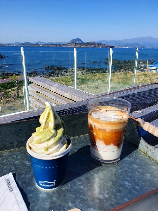 블랑로쉐 청보리 아이스크림