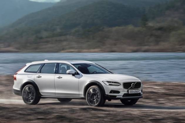 볼보 V90 크로스컨트리. <사진=볼보자동차코리아 제공>