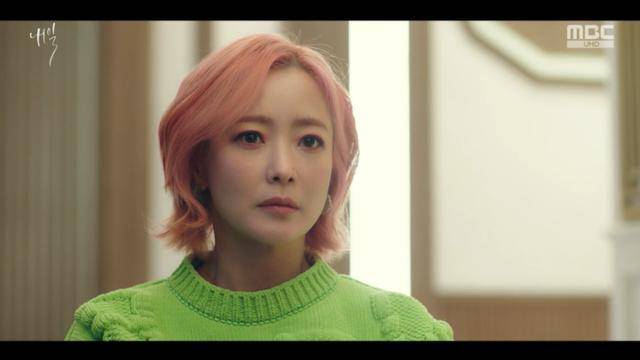 김희선이 '내일'에서 사람을 살리는 저승사자로 활약하고 있다. MBC 방송 캡처