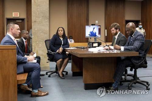 특별 대배심 선정 절차 진행하는 조지아주 풀턴카운티 법원 [AP=연합뉴스]