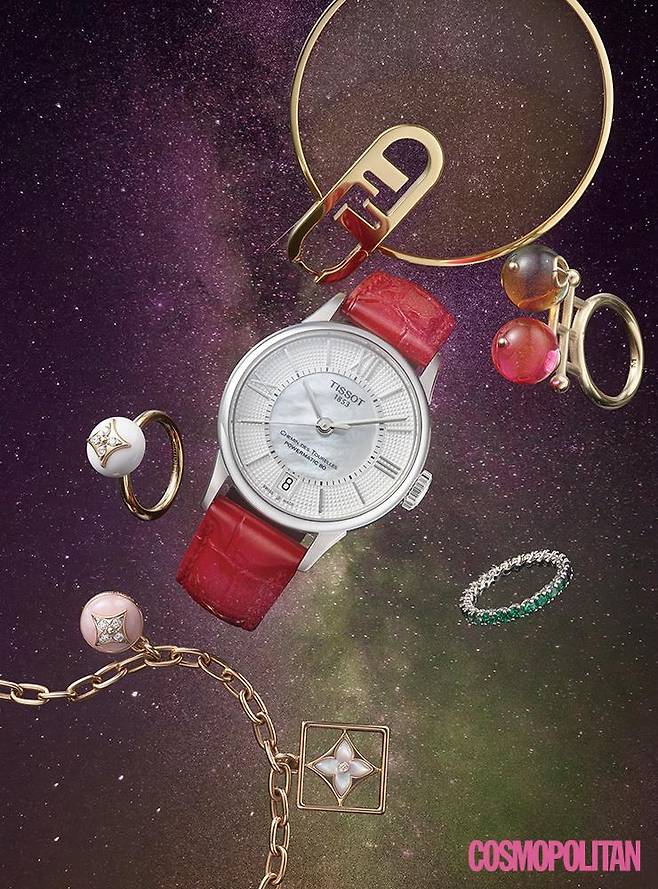 (위부터)옐로 컬러 플렉시글라스 장식의 오’락 이어링 1백10만원 펜디. 멀티컬러 볼 장식의 디올 소르벳 링 75만원 디올. 32mm 옐로 및 화이트 골드 소재에 4개의 다이아몬드로 구성한 모노그램에 장식된 B 블라썸 링 가격미정 루이 비통 파인 주얼리. 스틸 케이스, 화이트 마더오브펄 다이얼, 레드 컬러 레더 스트랩의 슈망 데 뚜렐 파워매틱 80 레이디 워치 95만원 티쏘. 블루 사파이어와 차보라이트가 파베 세팅된 타임리스 링 1백94만원 골든듀. 핑크 및 화이트 골드 소재에 화이트 마더오브펄 소재 모노그램 장식과 핑크 마더오브펄 소재 볼 장식 위 6개의 다이아몬드가 세팅된 B 블라썸 브레이슬릿 가격미정 루이 비통 파인 주얼리.