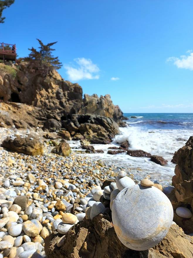 한섬 몽돌해변 몽돌