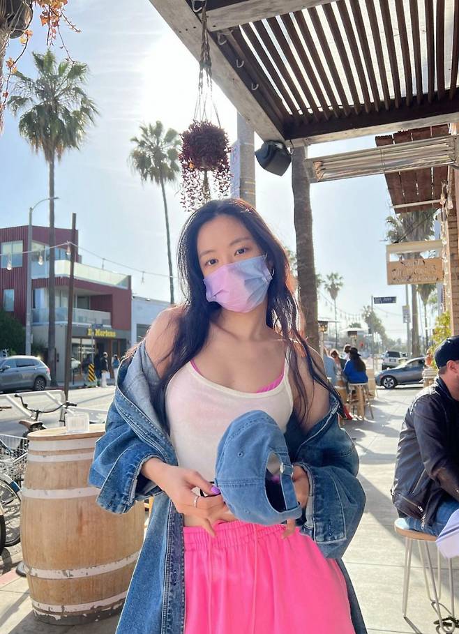 /사진=손나은 인스타그램