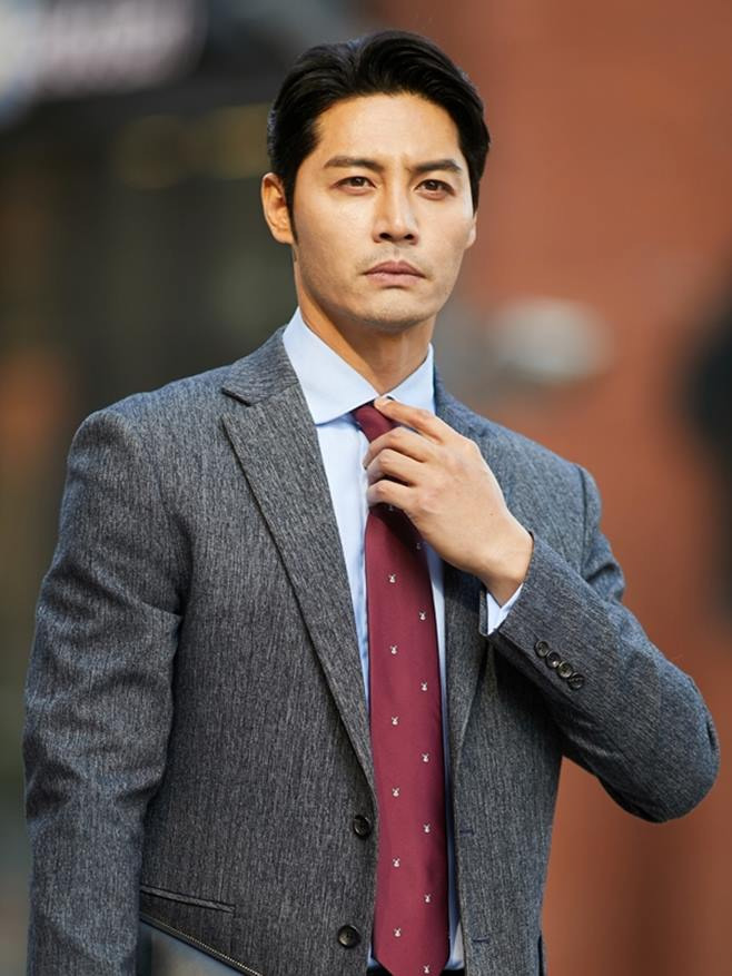 배우 이관훈