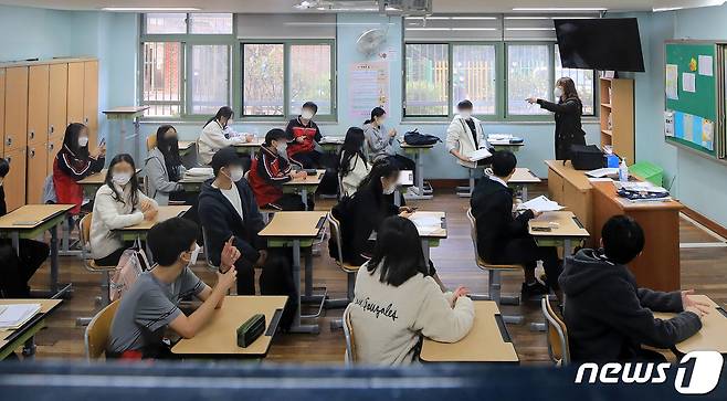 한 중학교 교실의 모습. (사진은 기사 내용과 무관함) /뉴스1 © News1 구윤성 기자