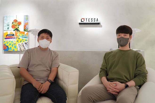 테사 인프라 개발팀 서봉기 팀장(좌)와 서비스 개발팀 장세용 팀장(우), 출처: 테사