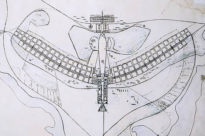 항공기 형상을 한 브라질리아 도시계획도. 노동효 제공