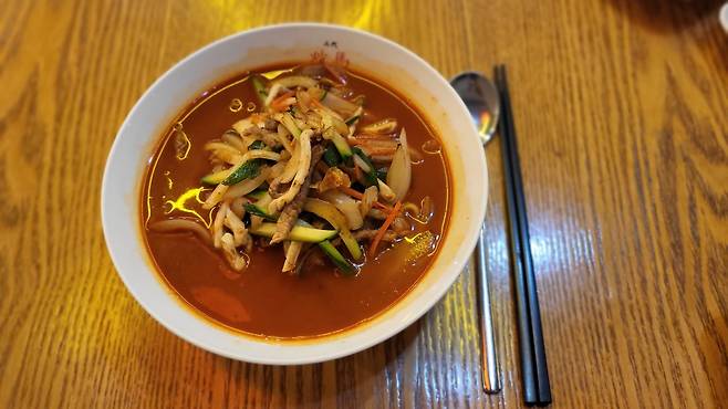 Jjamppong served at Choma (Kim Hae-yeon/ The Korea Herald)