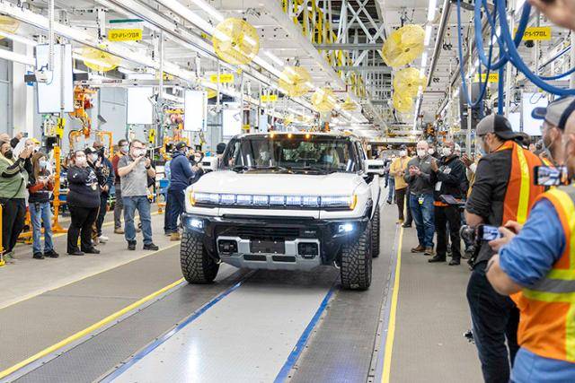 미국, 전기차 및 배터리 관련 기업에 31억 달러 지원 결정