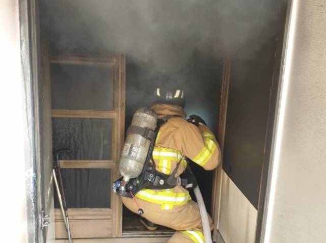 부산소방재난본부 제공, 연합뉴스