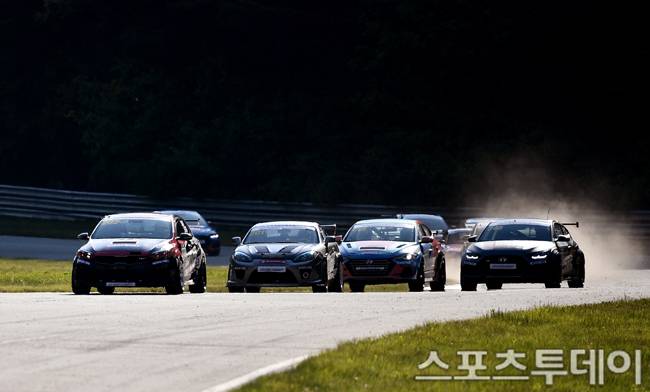 스포츠투데이 포토