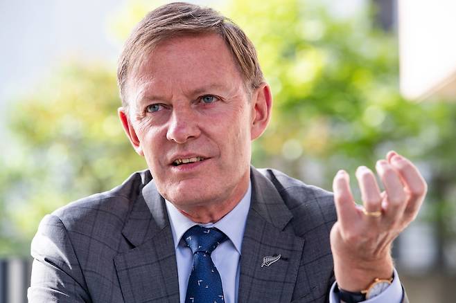 필립 터너 주한 뉴질랜드 대사가 서울 용산구 동빙고동 대사관저에서 조선비즈와 인터뷰 하고 있다. /이태경기자