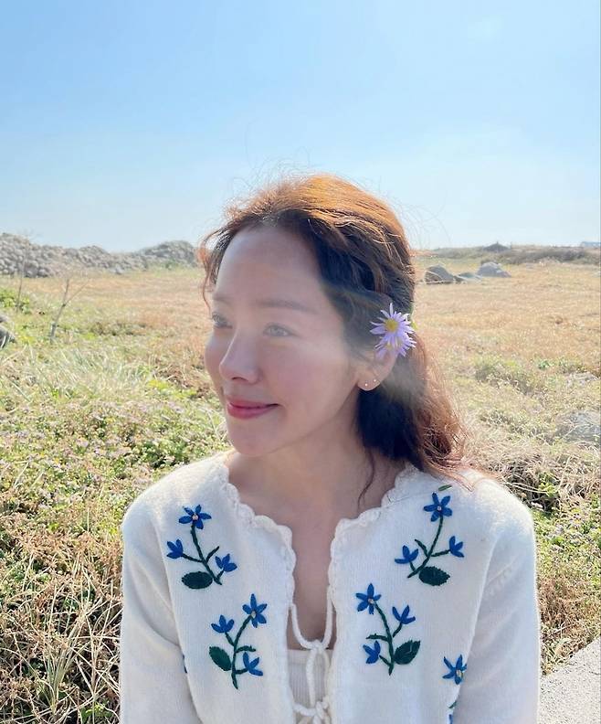 /사진=한지민 인스타그램