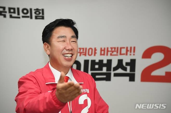 [청주=뉴시스] 국민의힘 이범석 청주시장 예비후보. photo@newsis.com