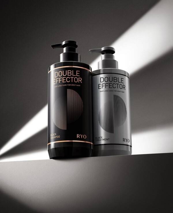 려 더블 이펙터 블랙 샴푸, 트리트먼트. 사진=아모레퍼시픽 제공