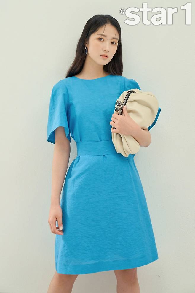 배우 김혜윤, 위크엔드 막스마라 2022 봄/ 여름 컬렉션 (사진제공 : 위크엔드 막스마라)