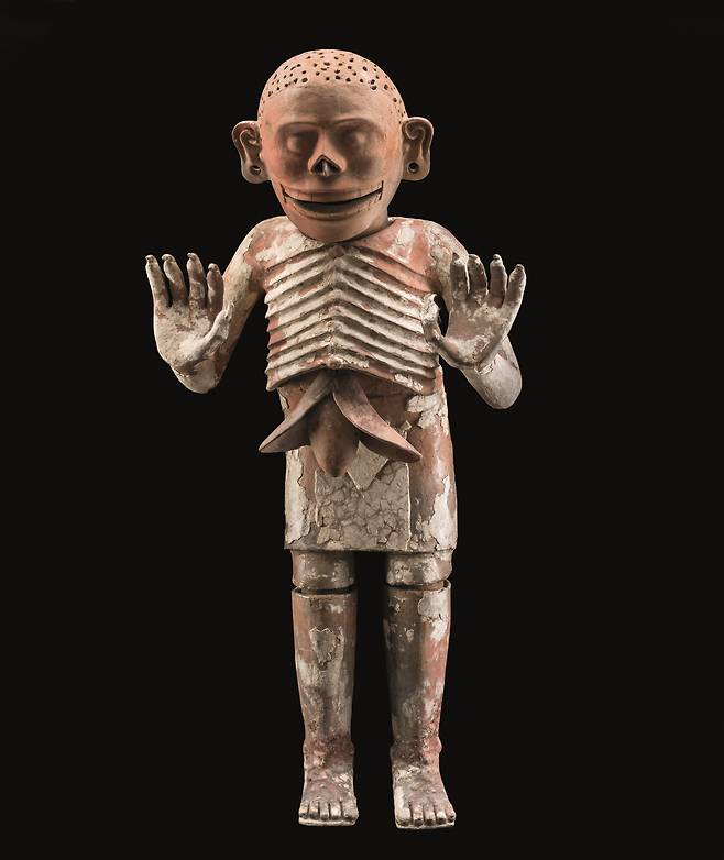 /국립중앙박물관 아스테카인들의 지하세계의 신 '믹틀란테쿠틀리'.