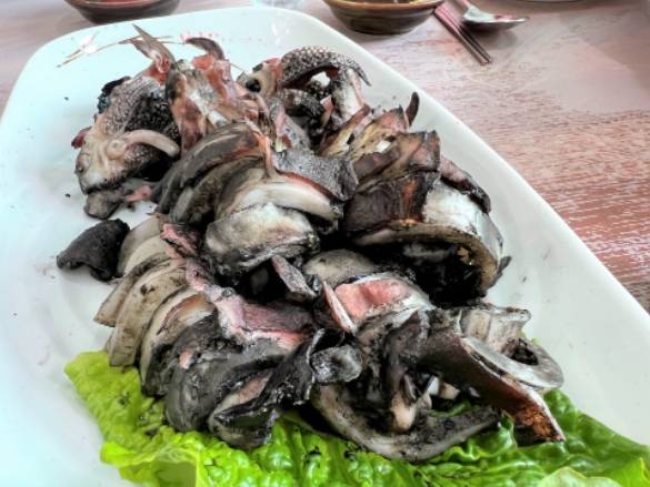 먹 갑오징어 찜.