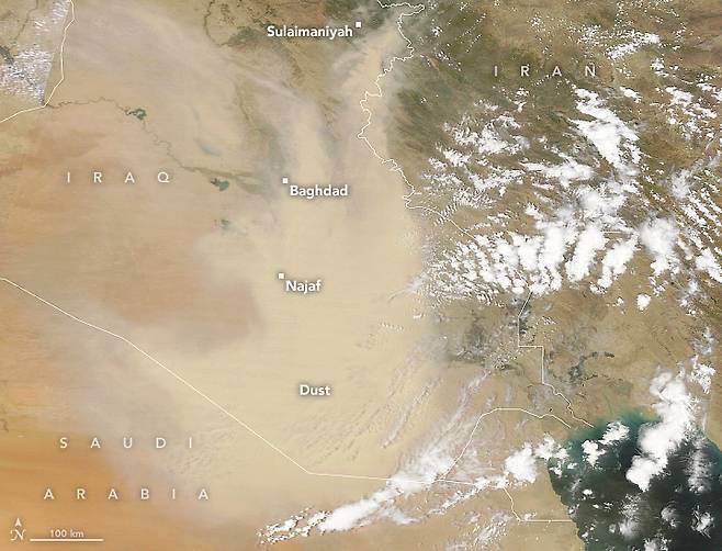 지난 5일 테라 위성이 촬영한 이라크 전역의 모습. 사진=NASA