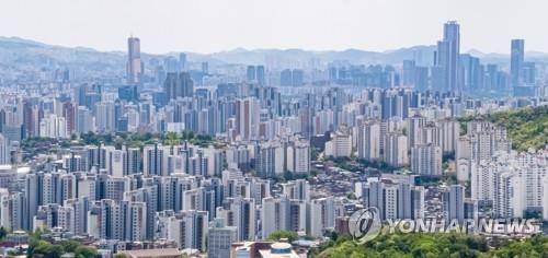 청와대 상공에서 바라본 서울 아파트 모습
[연합뉴스 자료사진]