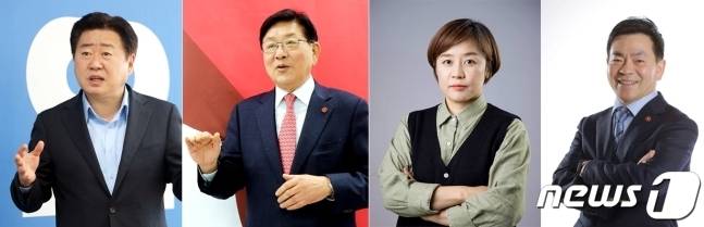 6·1지방선거 공식선거운동이 19일 시작되면서 제주도지사선거에 출마한 후보들이 이날 일제히 출정식을 열며 기세싸움을 벌인다. 사진 왼쪽부터 제주도지사에 출마한 더불어민주당 오영훈 후보(53·전 국회의원), 국민의힘 허향진 후보(67·전 제주대총장), 녹색당 부순정 후보(46·제주녹색당공동운영위원장), 무소속 박찬식 후보(59·시민정치연대 제주가치 공동대표. © 뉴스1