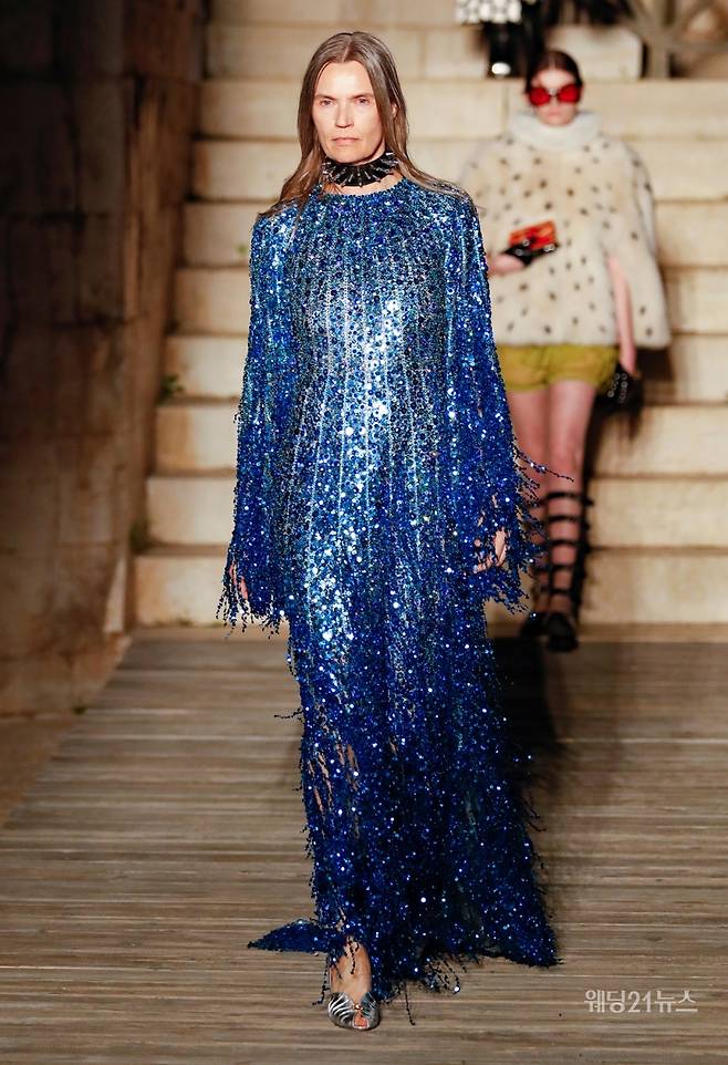 &nbsp;사진 : 구찌(Gucci) 코스모고니(Cosmogonie) 컬렉션 (사진제공 : 구찌)