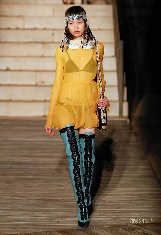 &nbsp;사진 : 구찌(Gucci) 코스모고니(Cosmogonie) 컬렉션 (사진제공 : 구찌)