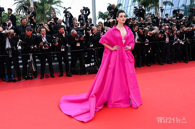 사진 :&nbsp;제75회 칸 영화제(Cannes Film Festival),&nbsp;캐서린 랭포드(KATHERINE LANGFORD&nbsp;) (사진제공 : 발렌티노)