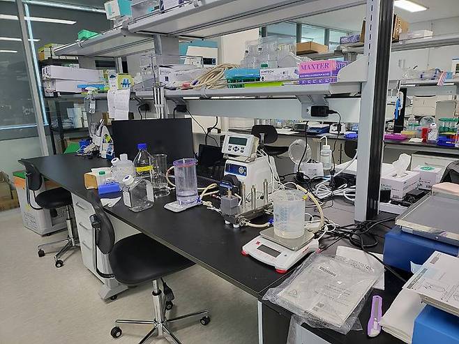 아바타테라퓨틱스 연구소 연구 장비