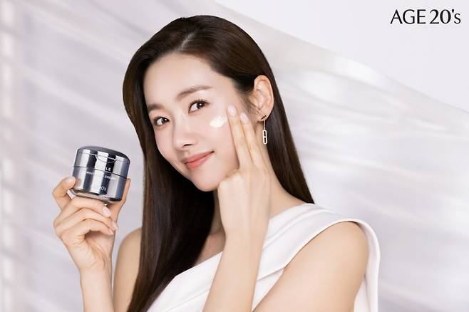 AGE 20's 더블 미백 크림/애경산업